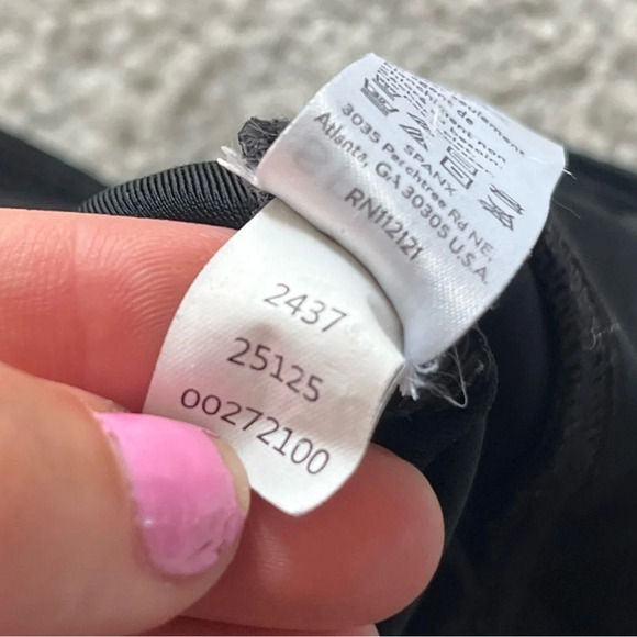 Spanx Faux Leather liquid Leggings black pull on high rise slimming medium - Picture 5 of 8